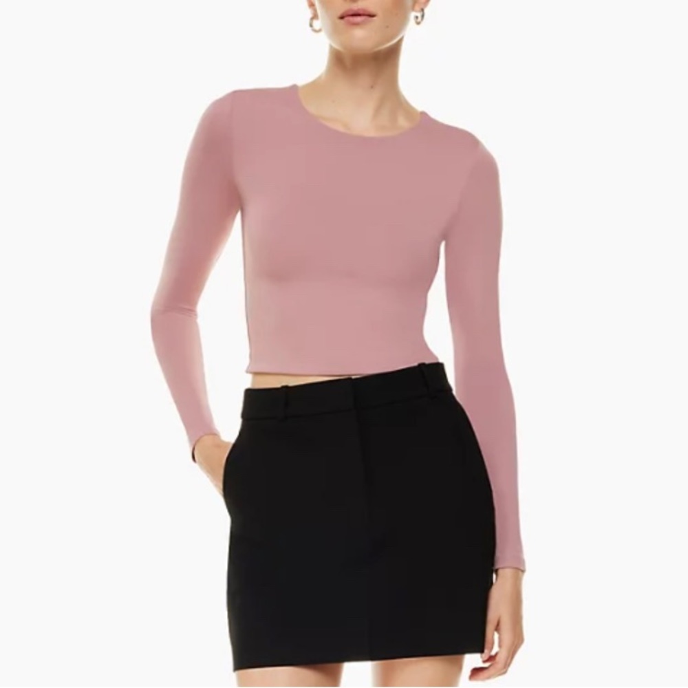 Aritzia Contour Crew Longsleeve
